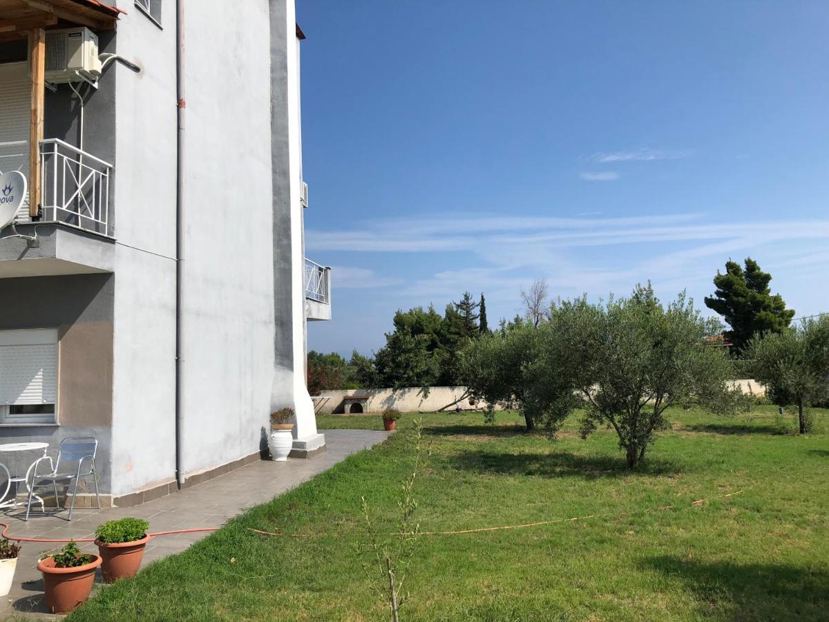 Modern House Pension Afytos Buitenkant foto